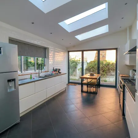 South Bay House 펜션